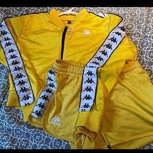 CUTE YELLOW KAPPA CROPTOP SWEARTER AND SHORTS.